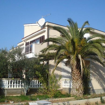 Apartments Labor Vodice Buitenkant foto