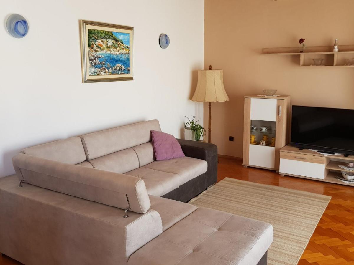 Apartments Labor Vodice Buitenkant foto